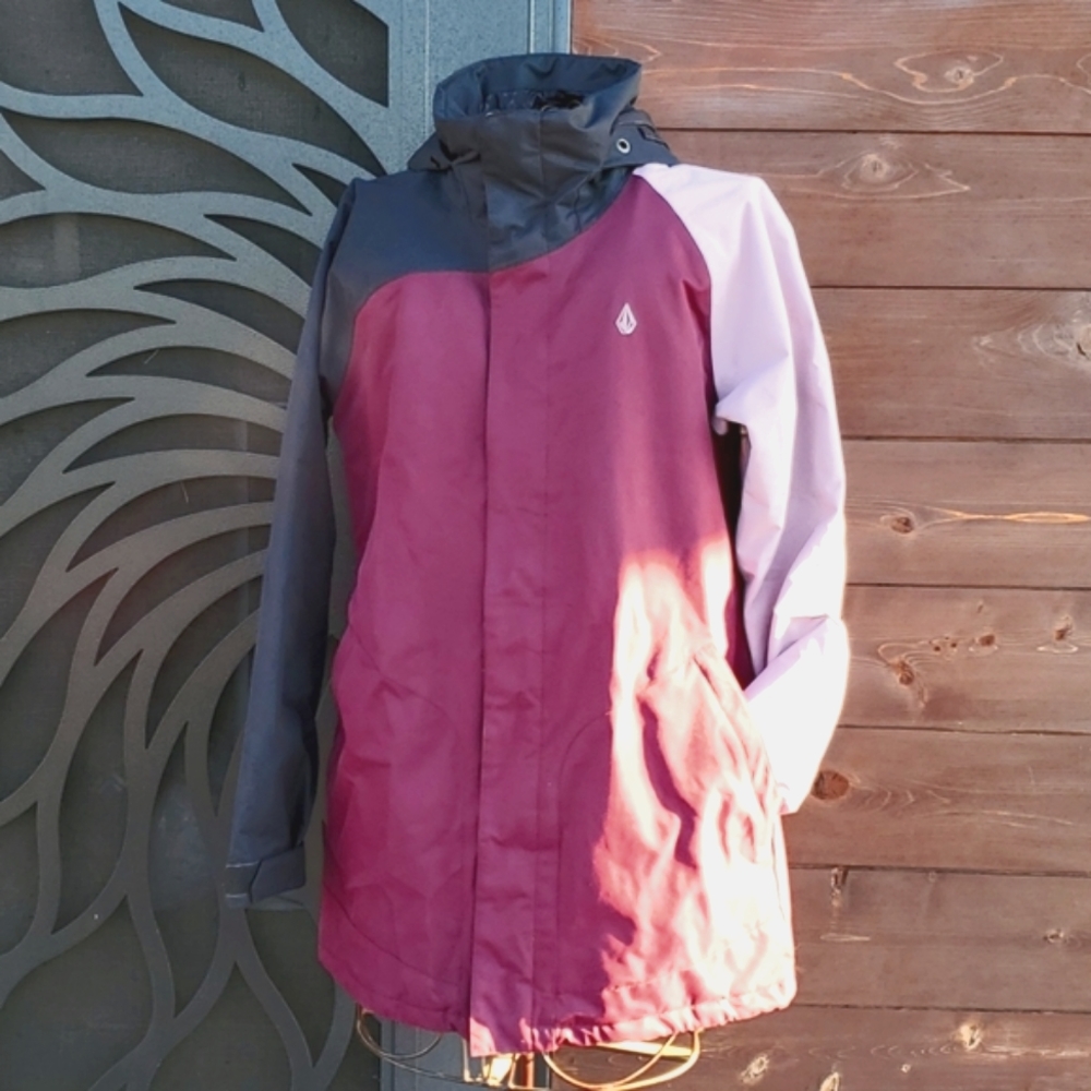 Volcom ski snowboard jacket